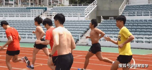 光膀子跑步现象，体育活动中的争议与探讨