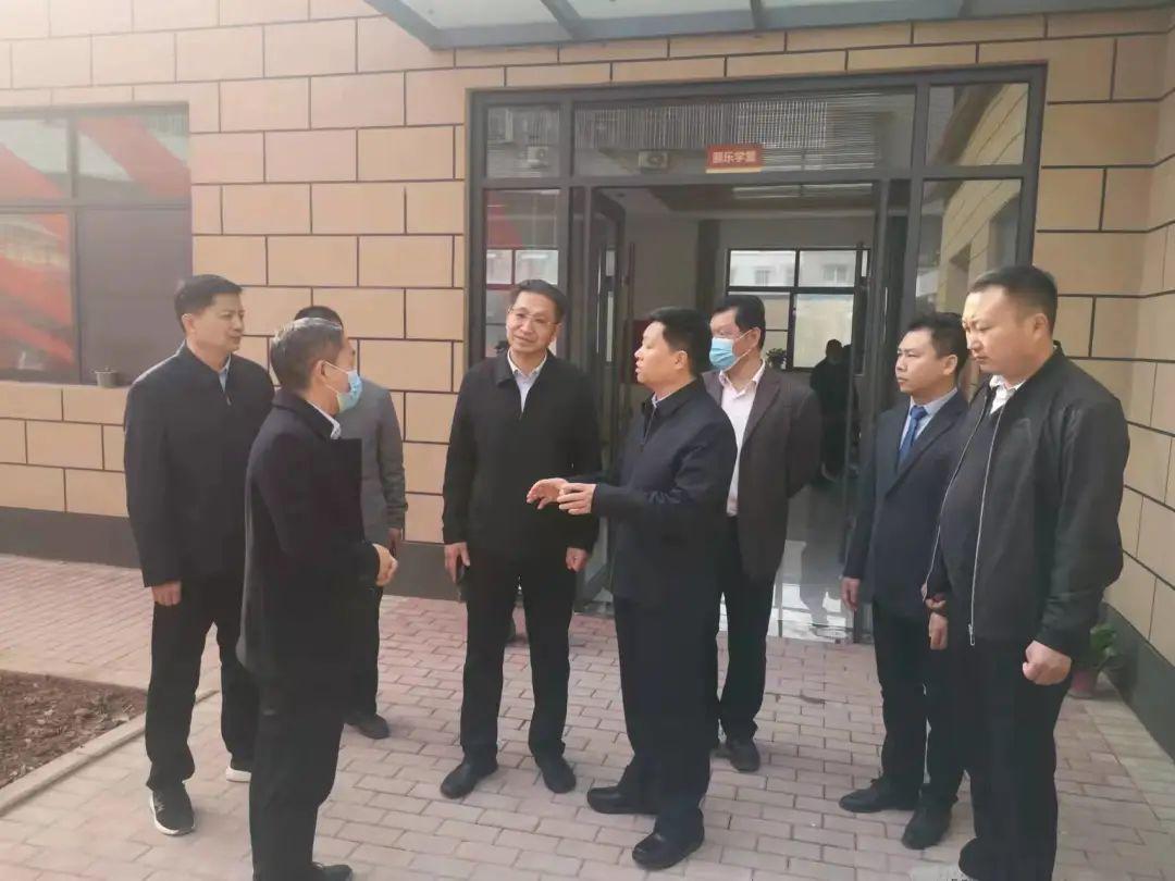 体育与理发，看似不相关，实则紧密相连的两大领域