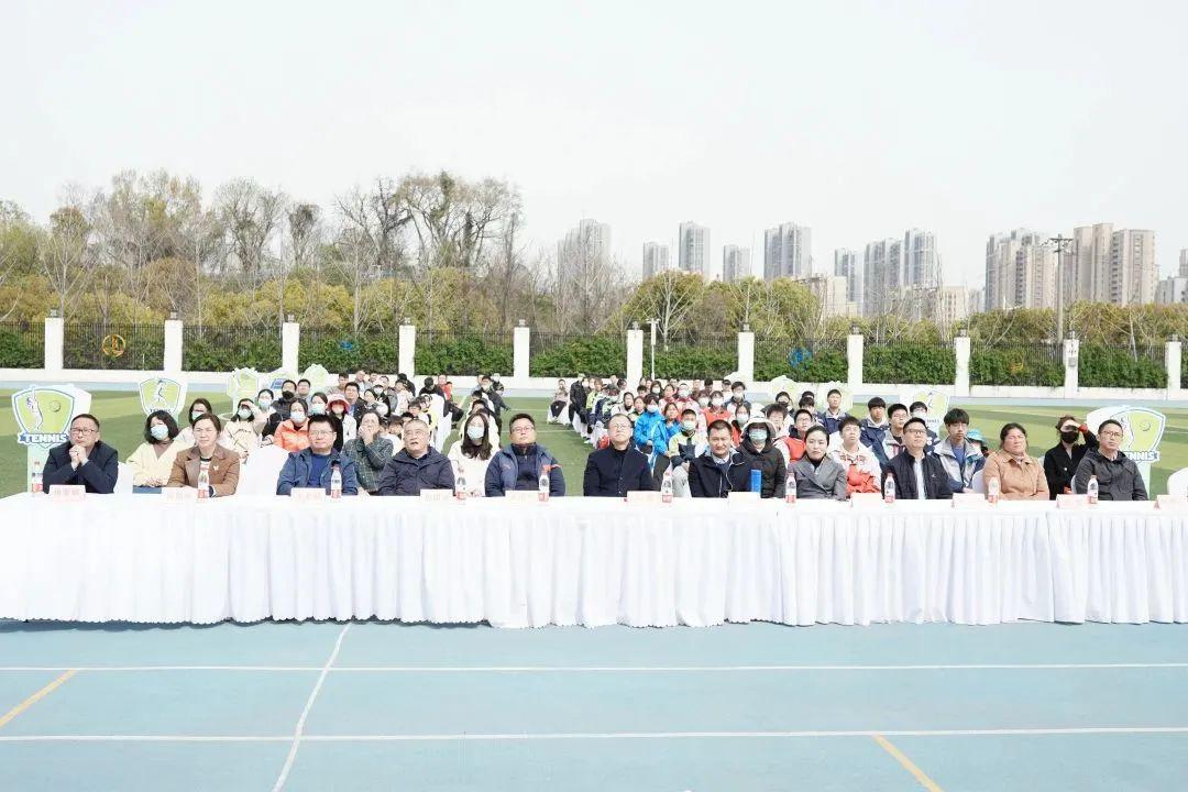 初中体育生追爱攻略，策略与智慧探讨追女生之道