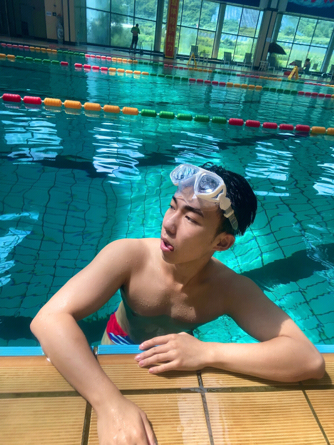 如何成为游泳体育生男生——一步步迈向成功之路