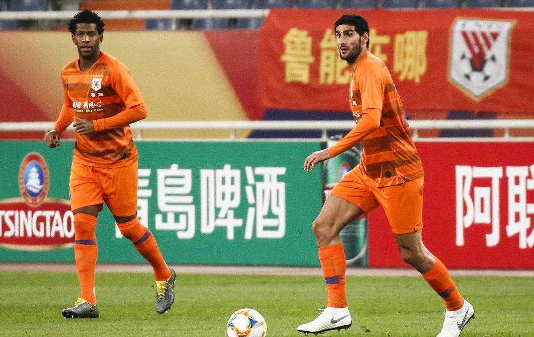 柔佛新山马来超赛场惊现疯狂对决，9-0狂胜领跑积分榜净胜球达80个！