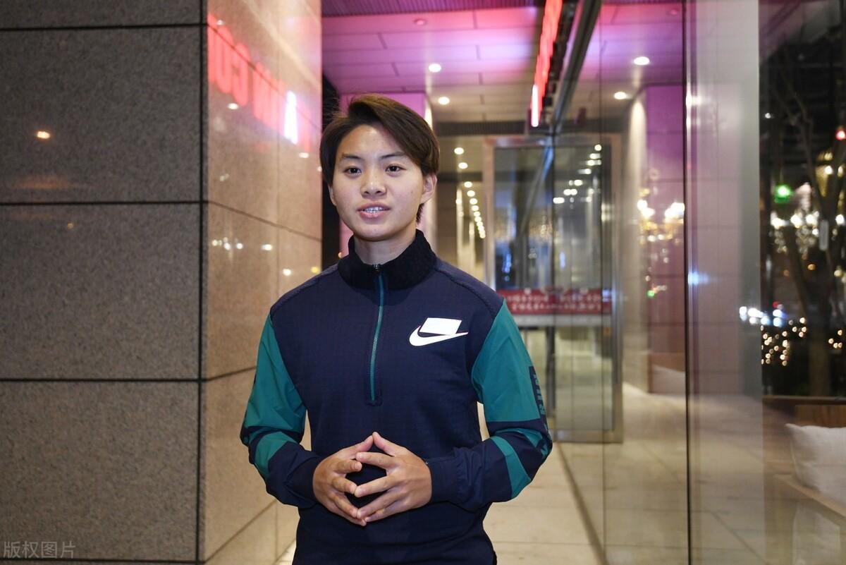 杨莉娜，留洋不是简单的镀金，为国家队奉献的决心与荣耀时刻准备着