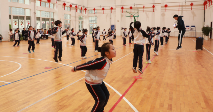 中学体育上课技能有哪些