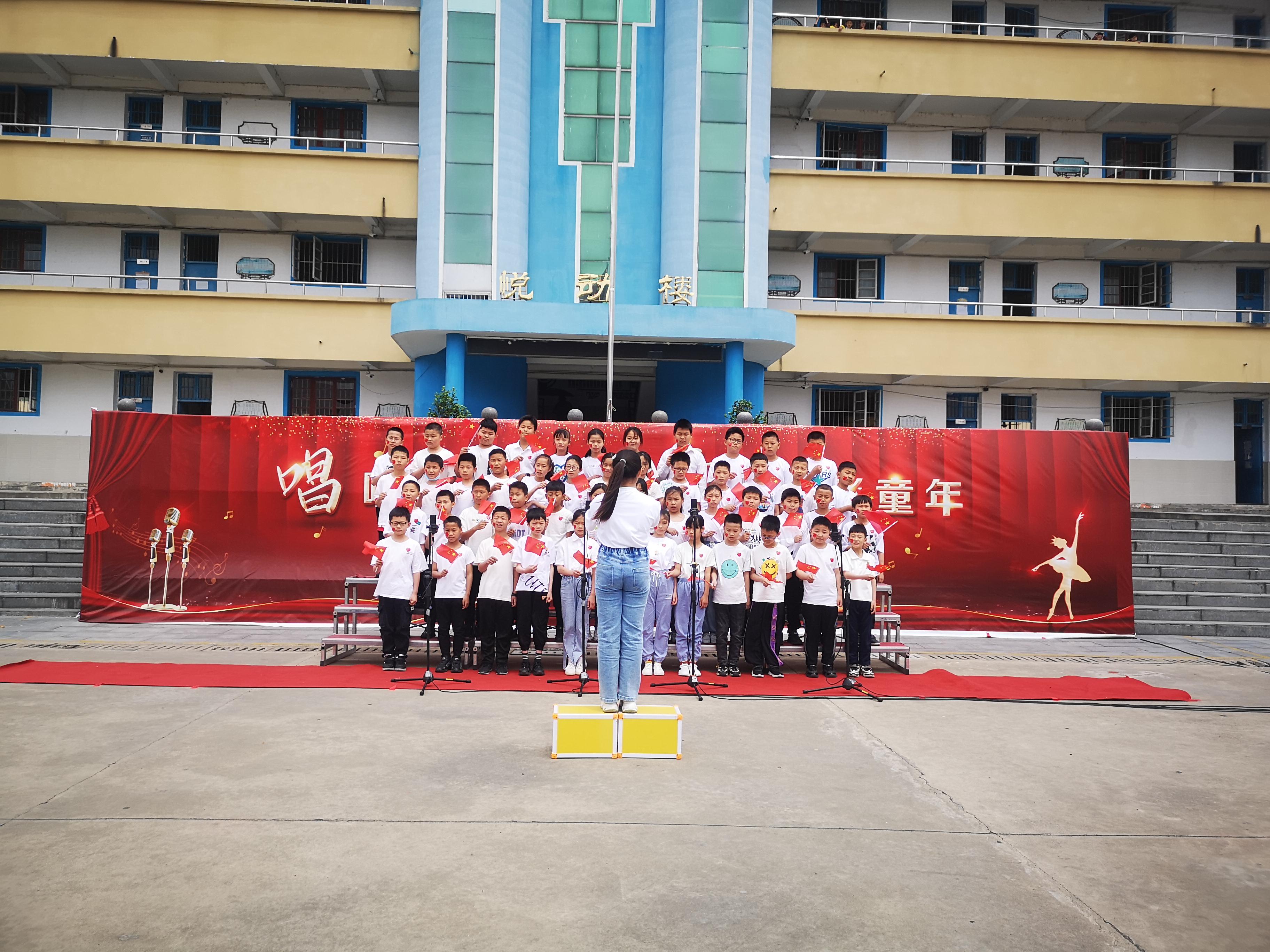 体育手势教案，从高到矮的教学设计与实践