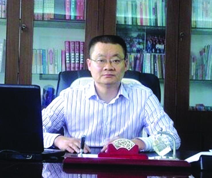 中招体育教练成长历程与经验展示，专业教练简历表