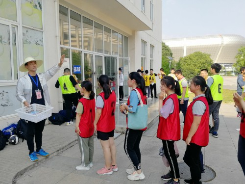 体育学院老师巧借学生资源，推动教学创新与进步之道