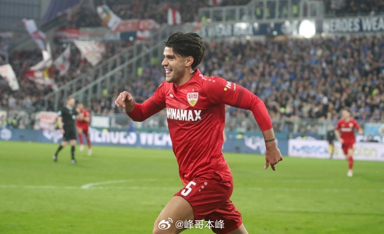 罗马诺揭秘，科隆与波鸿U19中卫达布罗夫斯基成功签约