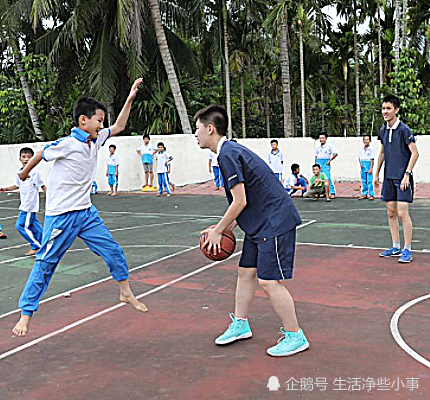 同学喜欢上体育课的原因与体验