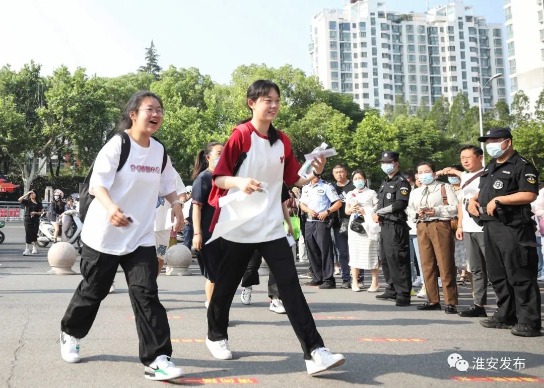淮安体育中考考生服饰选择及其影响全解析