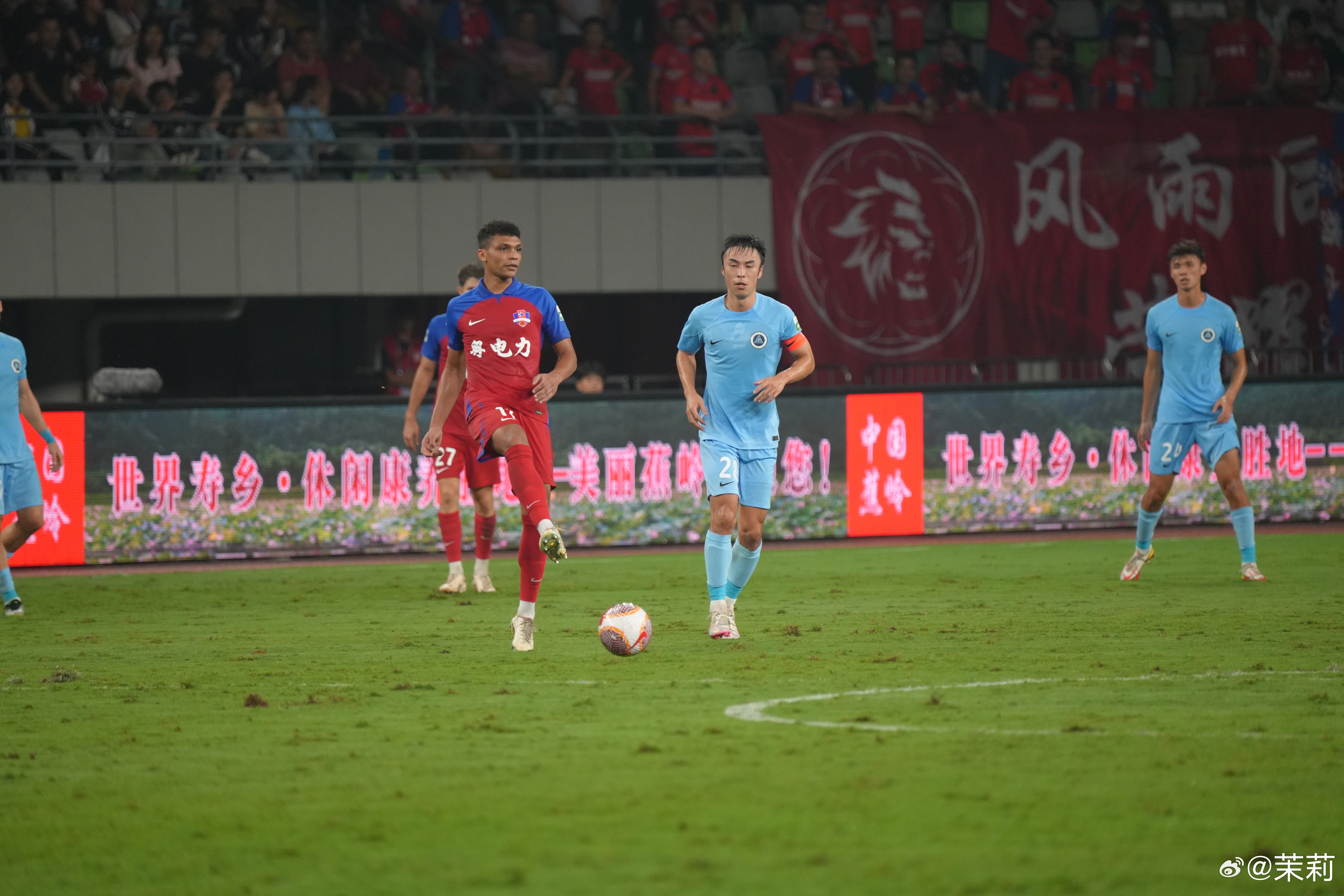 U21联赛小组赛第二轮，深圳新鹏城不敌梅州客家