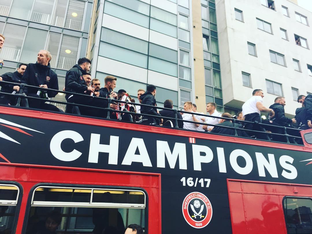 球市火爆！英冠本轮比赛吸引近28万观众瞩目