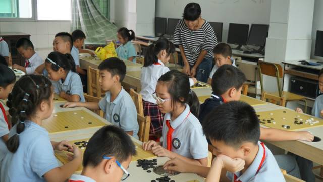 小学家庭体育教育内容，塑造健康成长的未来之星