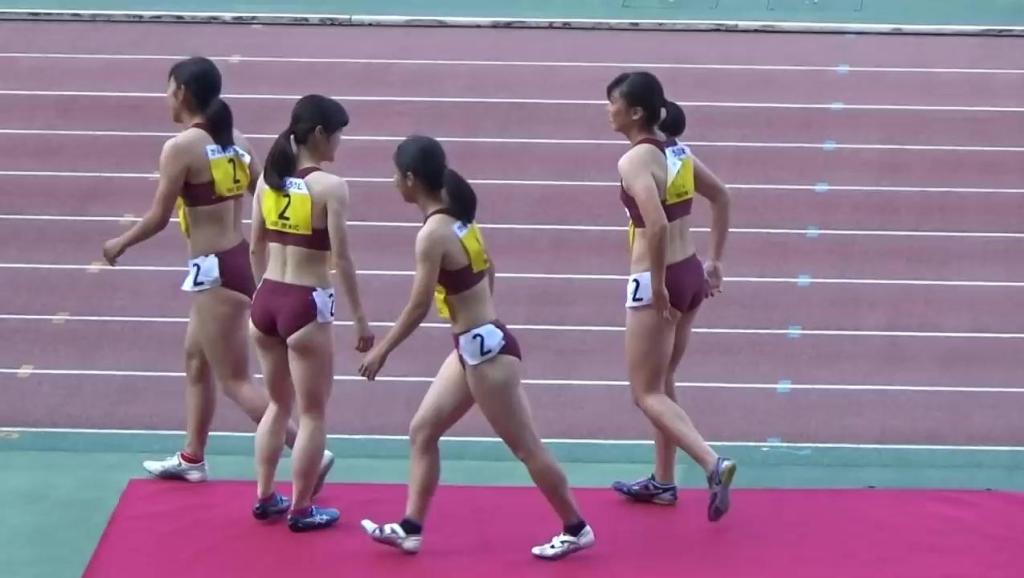 体育生田径深蹲视频，运动技巧与训练效果的深度解析