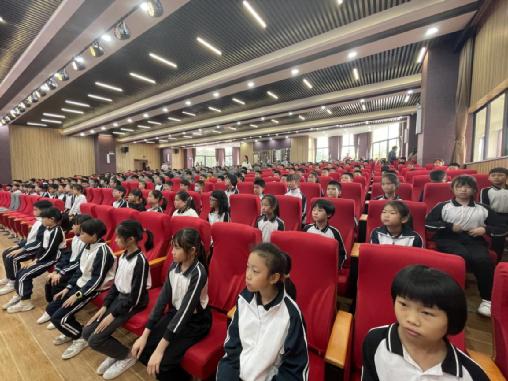 线上体育教学，探索与创新的教育理念之路