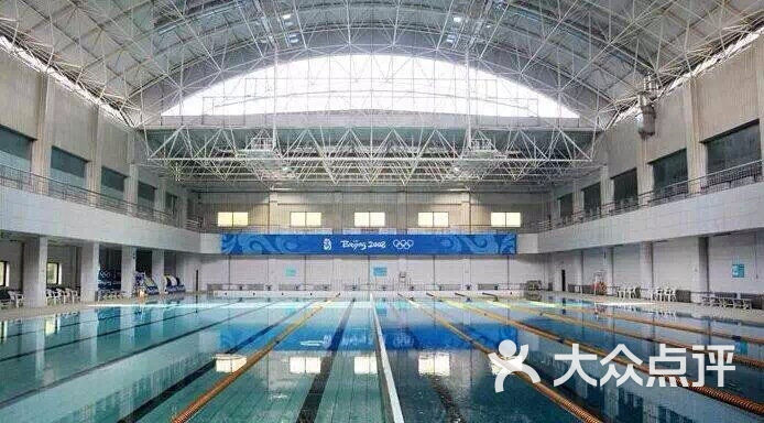 永州体育学校游泳馆，探索水上运动的魅力之地