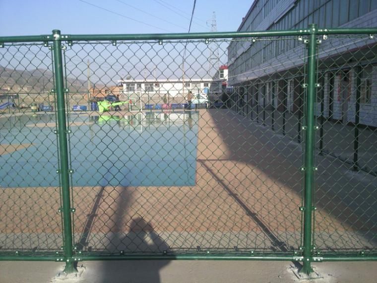 大连安平体育场围栏，现代体育建筑典范之作