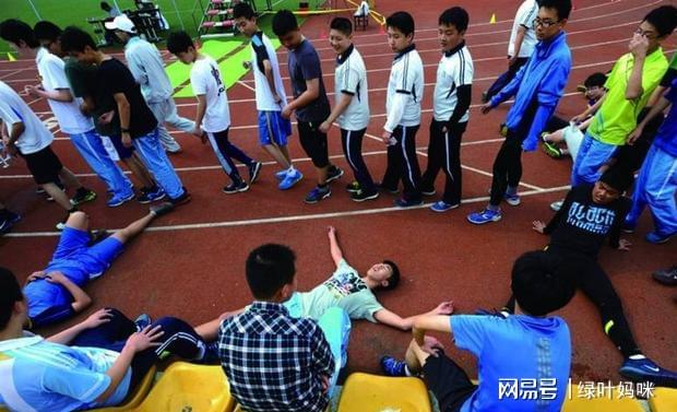 初中体育好文化差，如何平衡体育与文化学习的发展