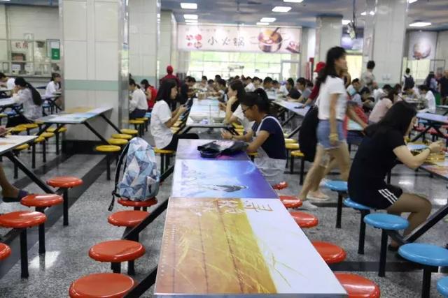 西安体育学院合作食堂，共筑校园美食新篇章
