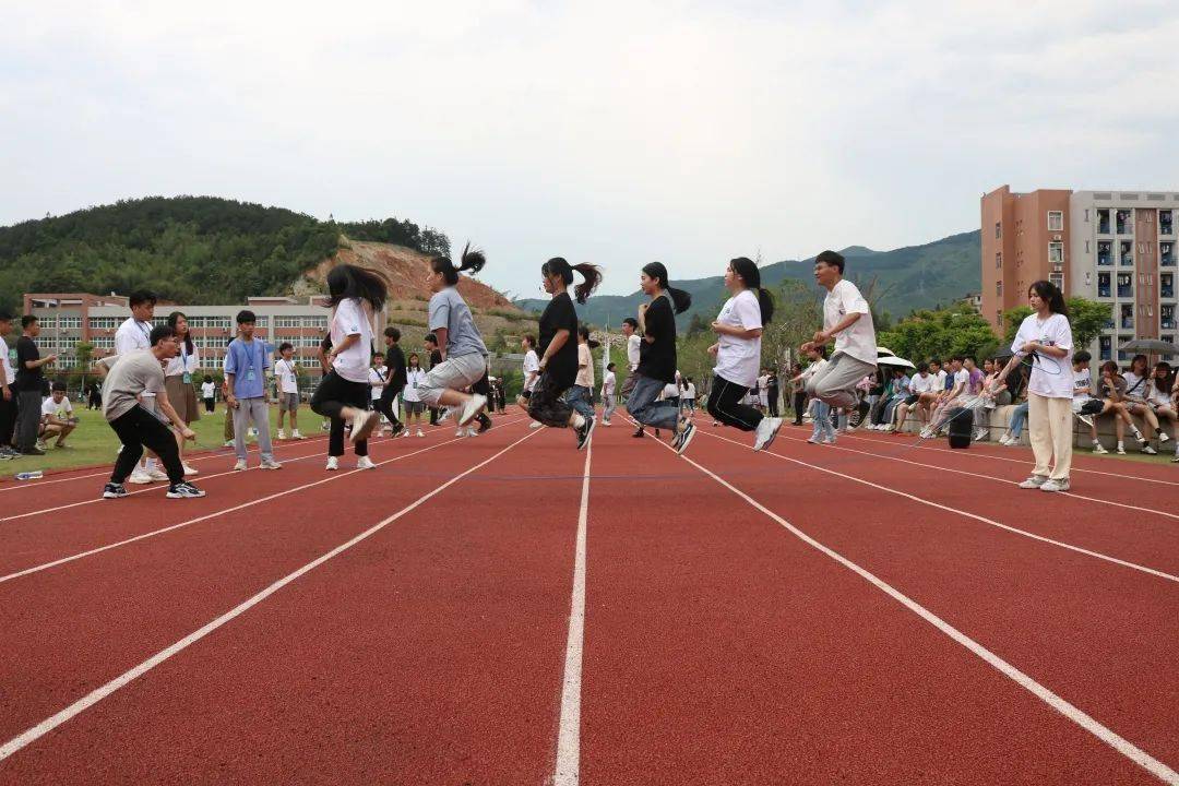 祁阳阳光体育跳绳，跃动健康的活力之源