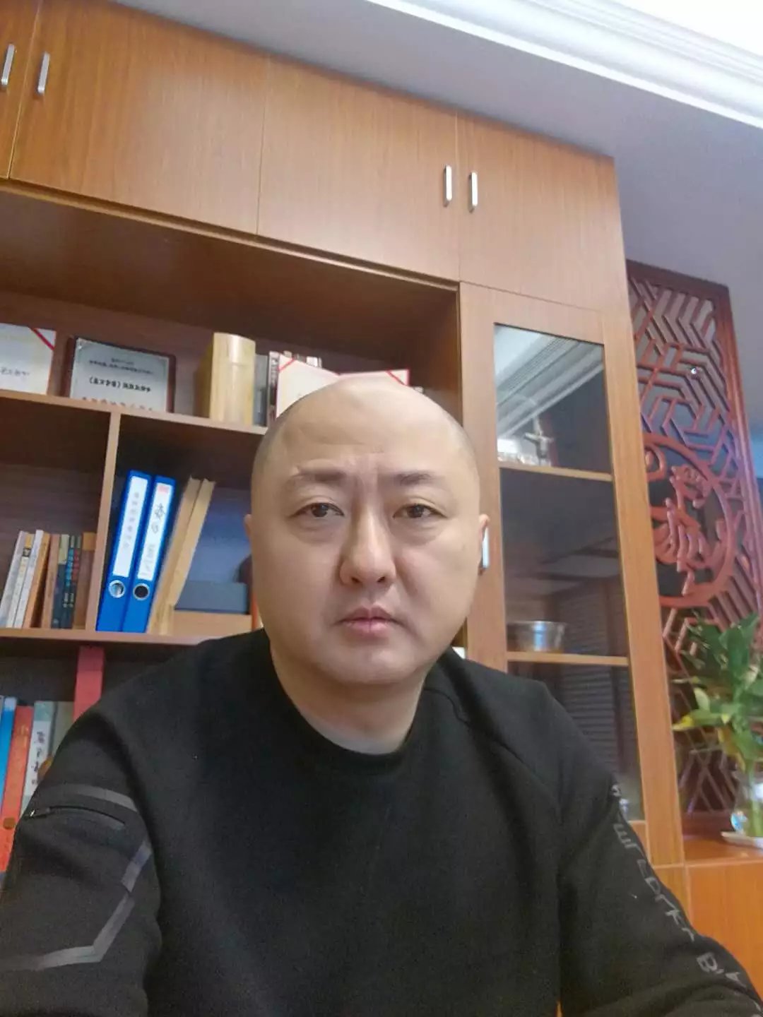冠高体育俱乐部之星，李洪的辉煌篇章