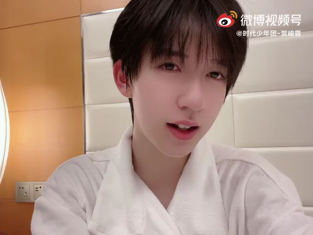 贺峻霖，中考体育生的奋斗与闪耀